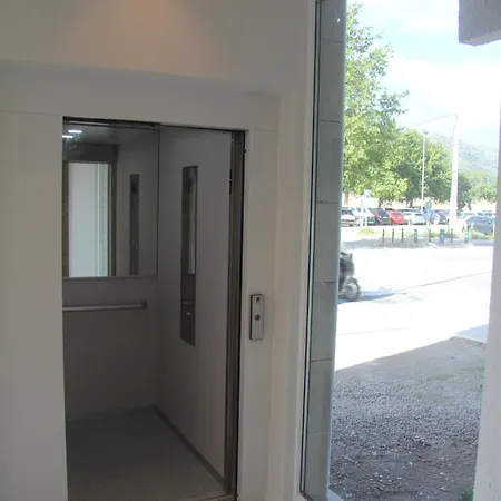 Estudis Els Molins Apartahotel